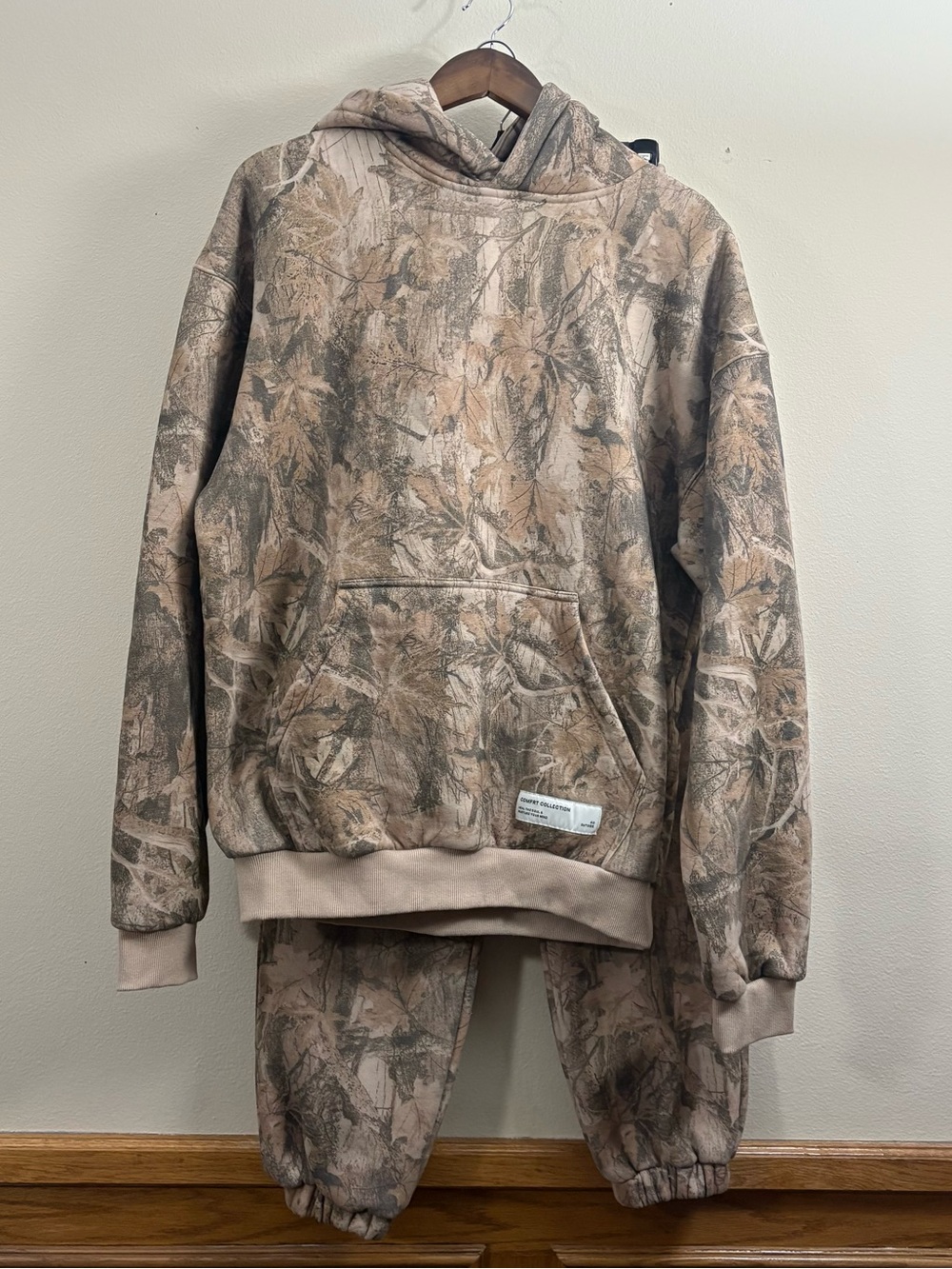 Comfrt Colors camouflage Hooded Sweatshirt & Sweatpants Set M